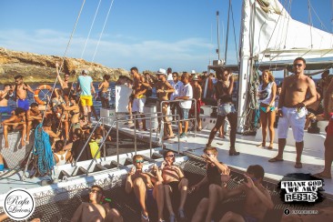 We set sail with the Rebels! Review: Rebels Boat Party Ibiza