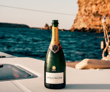 Explore Ibiza and Formentera by Boat